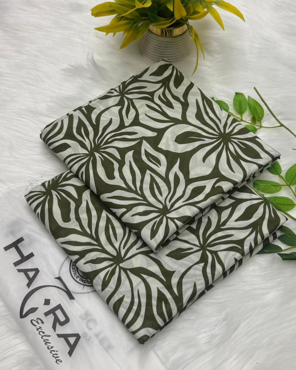 Hajra Exclusive 2pc